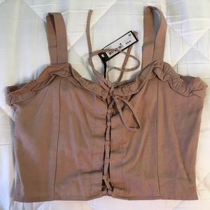 Lace up crop top!